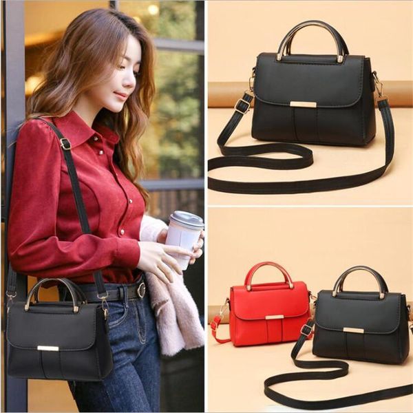 cross body women's bags 2021 trendy all-match portable women diagonal personalized fashion simple shoulder bag
cross body women's bags 2021 trendy all-match portable women diagonal personalized fashion simple shoulder bag