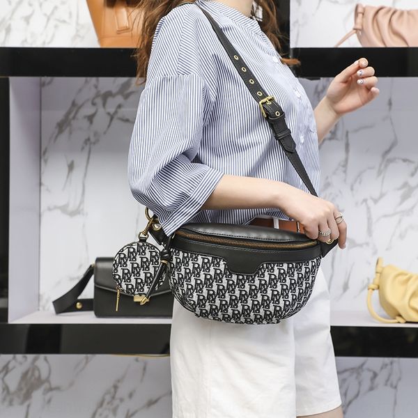 niche design 2020 new summer genuine leather waist western style pouch running running bagchest bag small bag 29llm
niche design 2020 new summer genuine leather waist western style pouch running running bagchest bag small bag 29llm