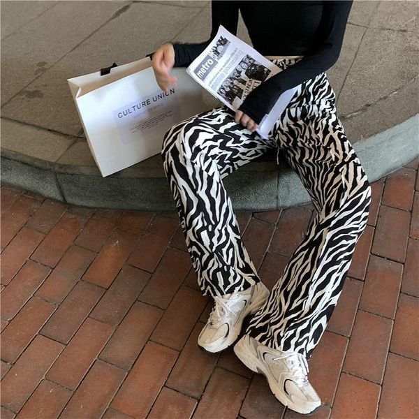 zebra animal print elegant pants capris harajuku high waist trousers ladies casual office pants women streetwear 2021, Black;white
zebra animal print elegant pants capris harajuku high waist trousers ladies casual office pants women streetwear 2021, Black;white
