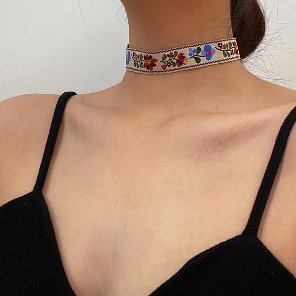 chokers vogallery flower women summer necklaces fashion embroidery short beige jewelry club chocker, Golden;silver
chokers vogallery flower women summer necklaces fashion embroidery short beige jewelry club chocker, Golden;silver