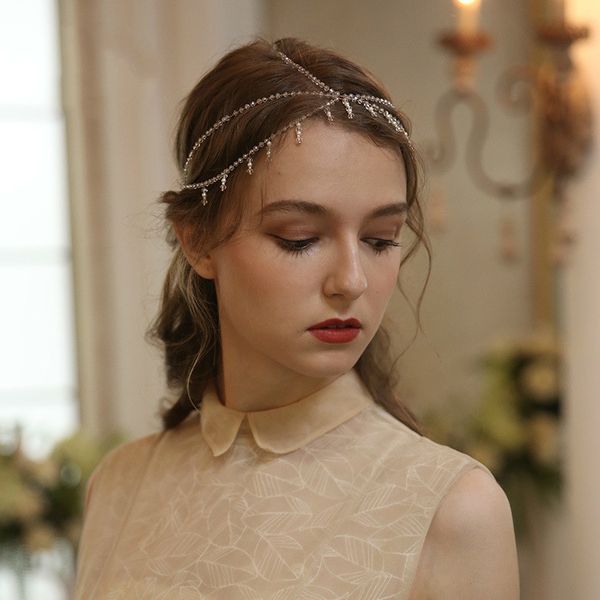 new european and american vintage handmade beaded hair ornaments bridal ornaments high-end wedding headdress hair band, White;golden
new european and american vintage handmade beaded hair ornaments bridal ornaments high-end wedding headdress hair band, White;golden