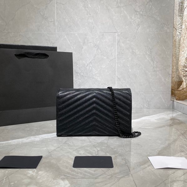 the most classic style fine handmade italian cowhide graceful bag clamshell design 377828 two money bay custom metal caviar leather bag flap
the most classic style fine handmade italian cowhide graceful bag clamshell design 377828 two money bay custom metal caviar leather bag flap