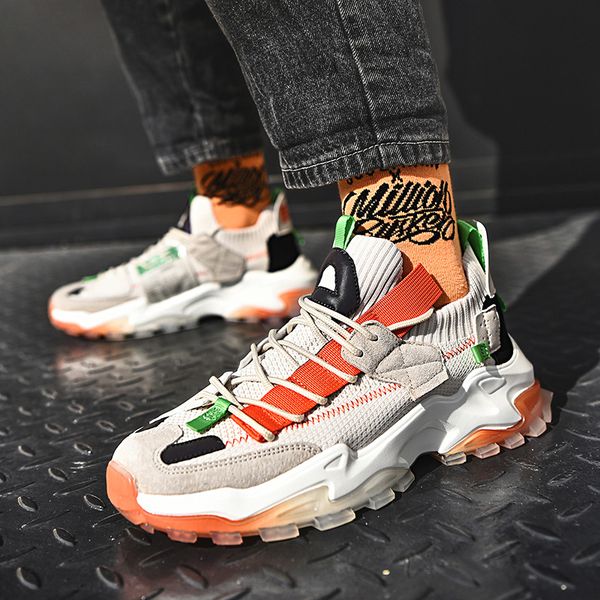 2021 classic men running shoes women sneakers trainers black green orange white oreo sports shoes triple black white trainer sneakers
2021 classic men running shoes women sneakers trainers black green orange white oreo sports shoes triple black white trainer sneakers