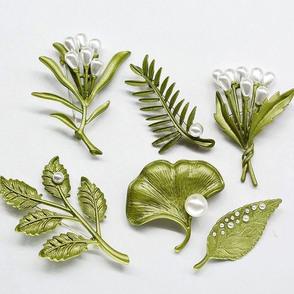 vintage green leaves shape brooches women elegant green plant leaf imitation pearls brooches pins clothing accessories gifts, Gray
vintage green leaves shape brooches women elegant green plant leaf imitation pearls brooches pins clothing accessories gifts, Gray