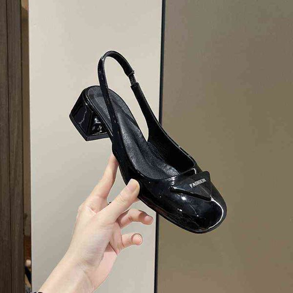 sandels summer new korean style flat toe square head strap two wear sandals women s slippers for 220303, Black
sandels summer new korean style flat toe square head strap two wear sandals women s slippers for 220303, Black
