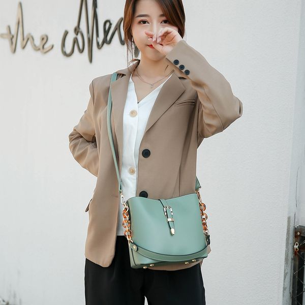 women bags bucket bag crossbody single shoulder female handbag designers luxury messenger bag women mother bags
women bags bucket bag crossbody single shoulder female handbag designers luxury messenger bag women mother bags