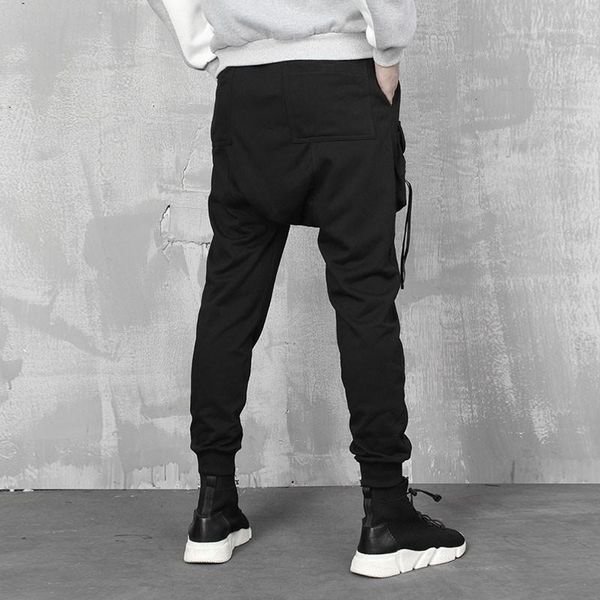 19ss men sweatpants gothic loose cotton harem pants full length black pants drop crotch pockets joggers casual streetwear1
19ss men sweatpants gothic loose cotton harem pants full length black pants drop crotch pockets joggers casual streetwear1