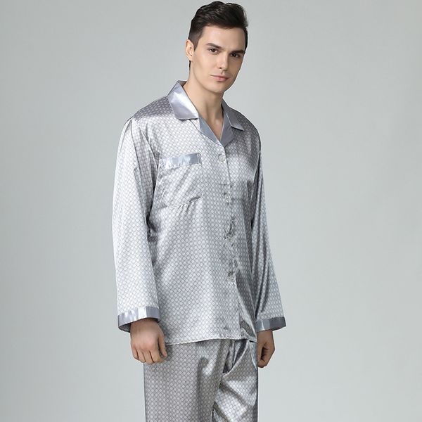2 pieces men's printed stain silk pajamas sets spring summer sleepwear men long-sleeved nightwear suits plus size home clothing, Black;brown
2 pieces men's printed stain silk pajamas sets spring summer sleepwear men long-sleeved nightwear suits plus size home clothing, Black;brown
