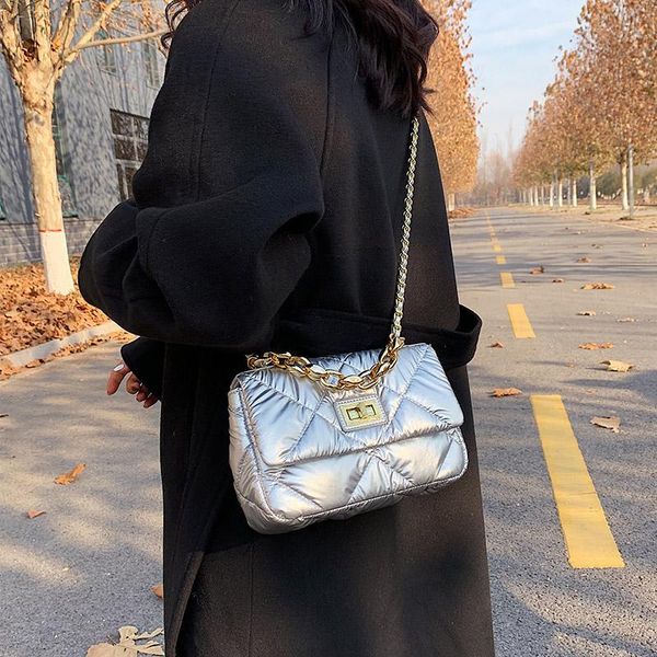 chain shoulder bag 2021 trendy diamond lattice small square bag designer handbags luxury lock crossbody bags for women
chain shoulder bag 2021 trendy diamond lattice small square bag designer handbags luxury lock crossbody bags for women