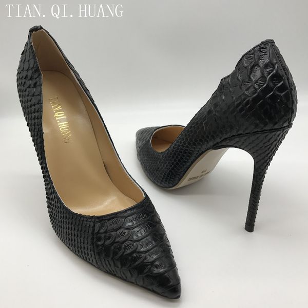 2017 women pumps fashion design high heels shoes snake pattern styles genuine leather casual shoes woman t200111, Black
2017 women pumps fashion design high heels shoes snake pattern styles genuine leather casual shoes woman t200111, Black