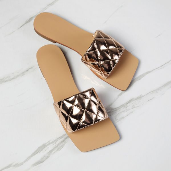 2021 the new slide mental apartments slippers for women see toe beach sandals indoor shoes size 36-42 gzbs, Black
2021 the new slide mental apartments slippers for women see toe beach sandals indoor shoes size 36-42 gzbs, Black