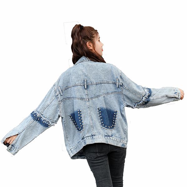 women fashion 2020 ripped tye dye jean jacket with metal rivet
women fashion 2020 ripped tye dye jean jacket with metal rivet