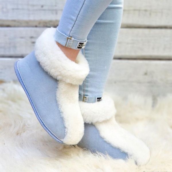 sweet warm ankle boots winter women casual slip-on flats suede shoes fur snow boots female new arrival blue pink green color, Black
sweet warm ankle boots winter women casual slip-on flats suede shoes fur snow boots female new arrival blue pink green color, Black