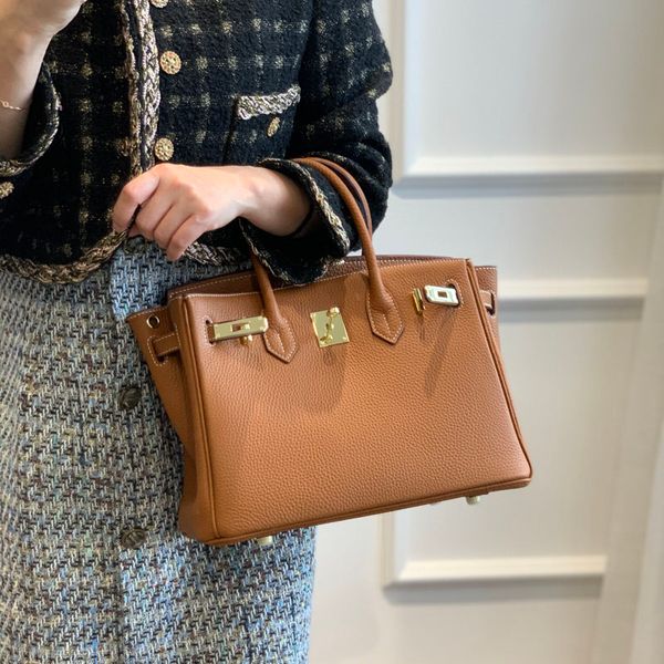 high-end customized first layer cowhide khaki birkin bag shoulder crossbody womens handbag bag
high-end customized first layer cowhide khaki birkin bag shoulder crossbody womens handbag bag