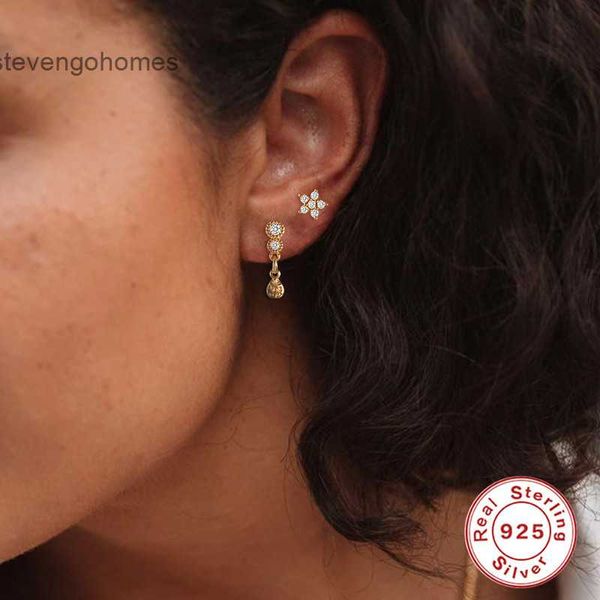 s925 creative silver ear korean nail fashion starfish pentagram diamond earrings, Golden
s925 creative silver ear korean nail fashion starfish pentagram diamond earrings, Golden