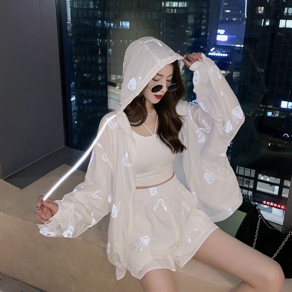 super fire butterfly butterfly shorts and reflective suit summer design feeling loose and breathable thin hooded sunscreen shorts two piece, Gray
super fire butterfly butterfly shorts and reflective suit summer design feeling loose and breathable thin hooded sunscreen shorts two piece, Gray