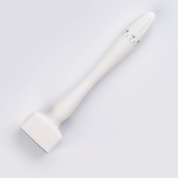 micro needle derma stamp pen microneedling device 140 needles adjustable skincare tool anti-aging therapy face body treatments dhl shipping
micro needle derma stamp pen microneedling device 140 needles adjustable skincare tool anti-aging therapy face body treatments dhl shipping