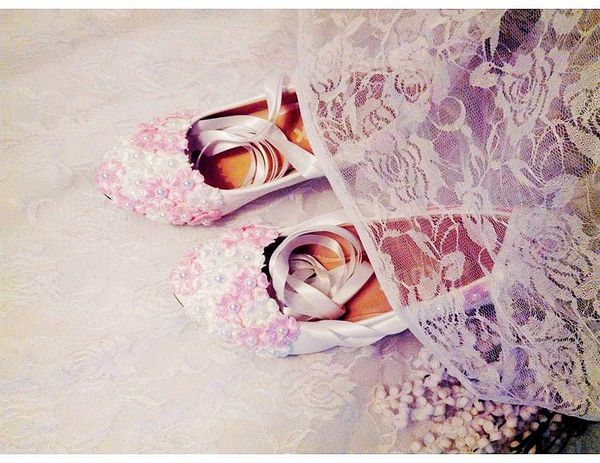 pink white lace pumps shoes women party daincing proms dress ankle satin riband straps pink white lace flower dinner pumps, Black 
pink white lace pumps shoes women party daincing proms dress ankle satin riband straps pink white lace flower dinner pumps, Black