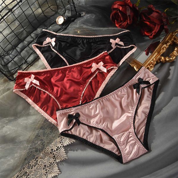 french luxury high-end satin ice underwear women's fashion low waist milk silk girls' briefs, Black;pink
french luxury high-end satin ice underwear women's fashion low waist milk silk girls' briefs, Black;pink