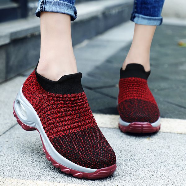 2021 the new women's sportswear shallow mouth ventilation durable fashion non-slip internal increase 35-40size shoes q1cz, Black
2021 the new women's sportswear shallow mouth ventilation durable fashion non-slip internal increase 35-40size shoes q1cz, Black