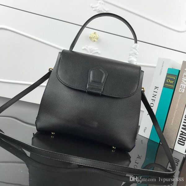 designer handbags genuine leather babery purse bag luxury handbag women fashion totes designer purse totes bag
designer handbags genuine leather babery purse bag luxury handbag women fashion totes designer purse totes bag