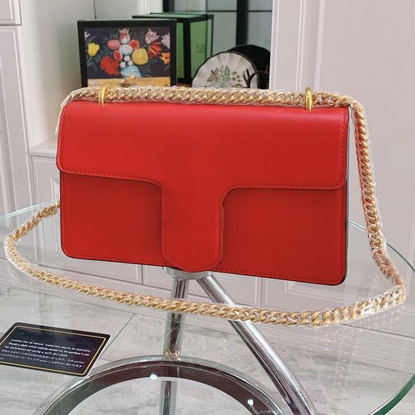 luxurys designers handbag fashion classic purses women genuine leather tote bag retro chain shoulder bag designer crossbody bag lady wallet
luxurys designers handbag fashion classic purses women genuine leather tote bag retro chain shoulder bag designer crossbody bag lady wallet