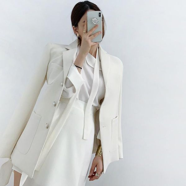formal 2020 black women and white long sleeve ladies coat female pockets buttons blazer work office business suit1, White;black
formal 2020 black women and white long sleeve ladies coat female pockets buttons blazer work office business suit1, White;black