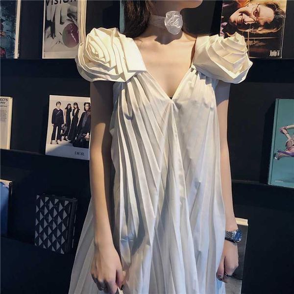 chic women show dresses loose plus size women dress 3d flower white dress lady loose black1, Black;gray
chic women show dresses loose plus size women dress 3d flower white dress lady loose black1, Black;gray