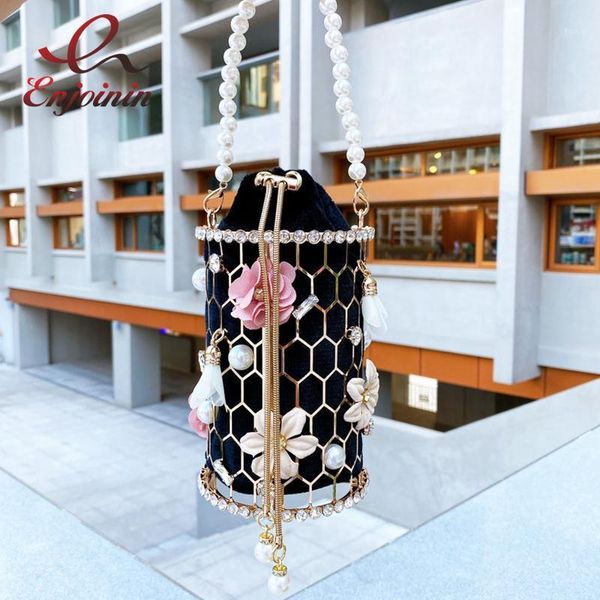 evening bags flowers tassel metal party bag women luxury purses and handbags hollow out pearls dinner clutch shoulder chain1
evening bags flowers tassel metal party bag women luxury purses and handbags hollow out pearls dinner clutch shoulder chain1
