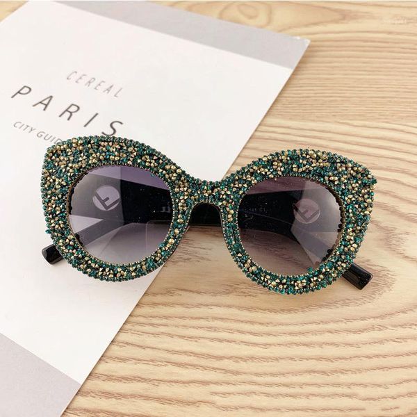 sunglasses 2021 vintage brand design ladies cat eye women diamond frame luxury sun glasses for female party1, White;black
sunglasses 2021 vintage brand design ladies cat eye women diamond frame luxury sun glasses for female party1, White;black