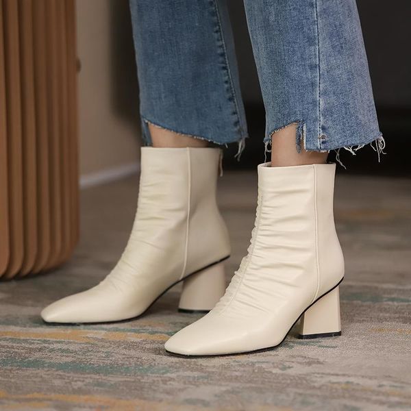 genuine leather women pleated boots 2021 autumn winter zipper high heels ankle boots party casual shoes woman, Black 
genuine leather women pleated boots 2021 autumn winter zipper high heels ankle boots party casual shoes woman, Black