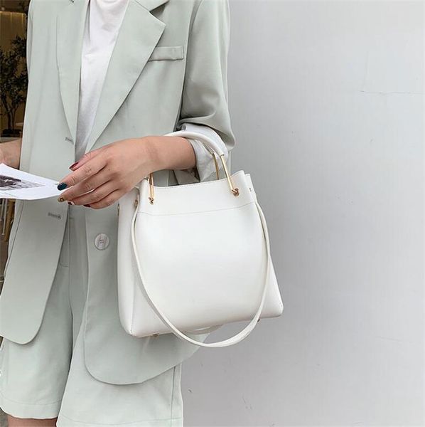 zz women pu leather shoulder bags messenger bucket bag female designer handbag casual crossbody bags wallet totes #20207
zz women pu leather shoulder bags messenger bucket bag female designer handbag casual crossbody bags wallet totes #20207