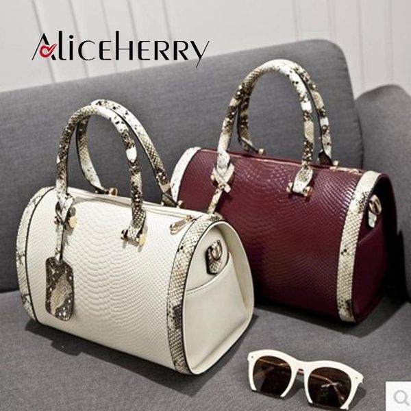 luxury handbags women crocodile pattern bags designer boston bag woman pu leather handbags fashion shoulder crossbody bucket bag 
luxury handbags women crocodile pattern bags designer boston bag woman pu leather handbags fashion shoulder crossbody bucket bag