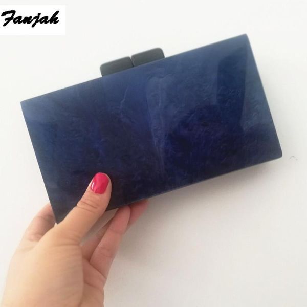 evening bags pearl dark blue acrylic female casual rectangle shape mini portable single-shoulder bag phone coin trend handbag
evening bags pearl dark blue acrylic female casual rectangle shape mini portable single-shoulder bag phone coin trend handbag