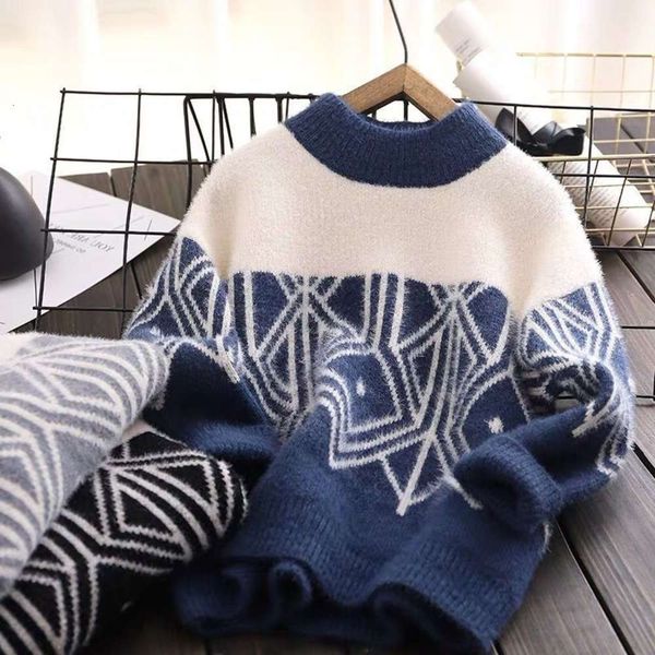 new middle 2020 age children's t-shirt fashion boys' autumn and winter thickened mink cashmere sweater, Blue
new middle 2020 age children's t-shirt fashion boys' autumn and winter thickened mink cashmere sweater, Blue
