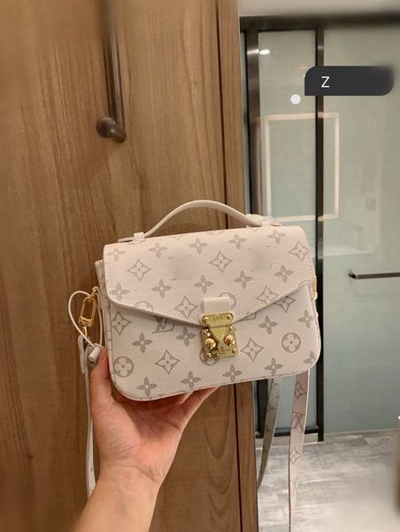 original leather handbags women bags chain bag women messenger bags crossbody bags for women 2019 -l2401, Black
original leather handbags women bags chain bag women messenger bags crossbody bags for women 2019 -l2401, Black
