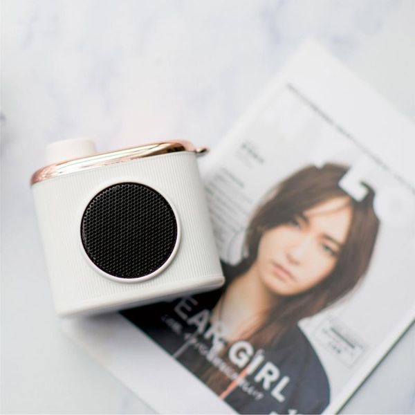 cm-2 retro super bass mini portable speaker usb handsmall music speaker mp3 player with microphone
cm-2 retro super bass mini portable speaker usb handsmall music speaker mp3 player with microphone