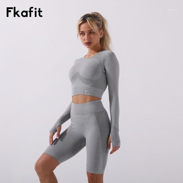 yoga outfits sports suit for women seamless set hollow out crop long sleeves cycling shorts/leggings 2 pieces fitness clothing1, White;red
yoga outfits sports suit for women seamless set hollow out crop long sleeves cycling shorts/leggings 2 pieces fitness clothing1, White;red