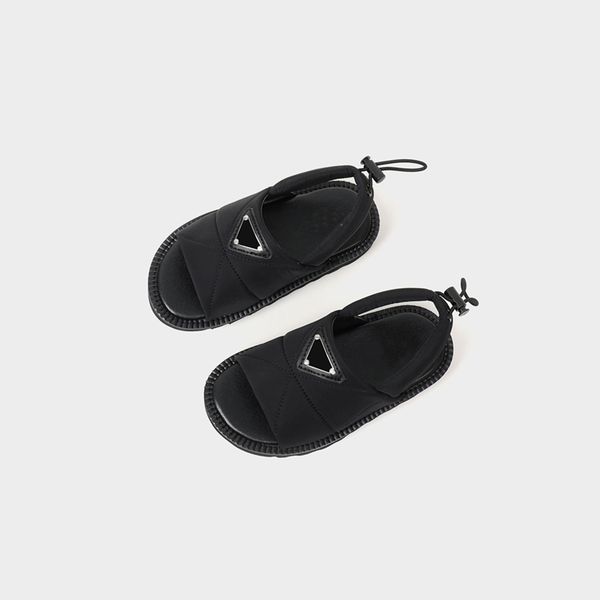 kids designer sandals boys girls child shoes children fashion letter printed with badge sandal summer wear 3 colors eur26-37 162p362p3, Black;red
kids designer sandals boys girls child shoes children fashion letter printed with badge sandal summer wear 3 colors eur26-37 162p362p3, Black;red