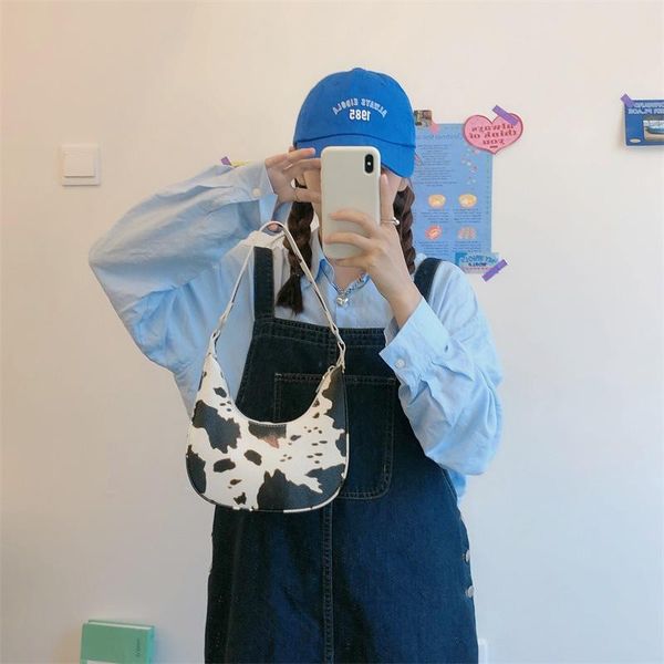 women chain purse bolsa moon pu fashion bag pattern shoulder mini female cow vintage bags leather half ladies handbags messenger fgeki
women chain purse bolsa moon pu fashion bag pattern shoulder mini female cow vintage bags leather half ladies handbags messenger fgeki
