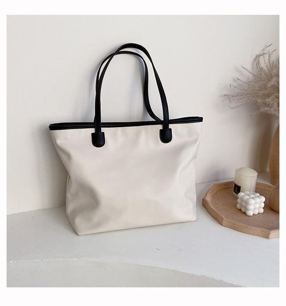 2020 new arrive large size simple style shoulder bags nylon shopping handbags fashion travel tote drop shipping m739
2020 new arrive large size simple style shoulder bags nylon shopping handbags fashion travel tote drop shipping m739