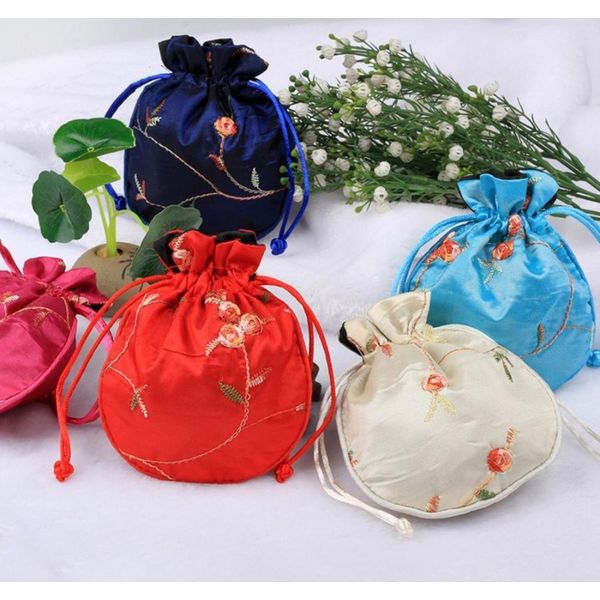 wholesale portable rounded drawstring embroidery pouch jewelry silver beaded storage bag delicate durable embroidered sto bbyzuk lg2010
wholesale portable rounded drawstring embroidery pouch jewelry silver beaded storage bag delicate durable embroidered sto bbyzuk lg2010