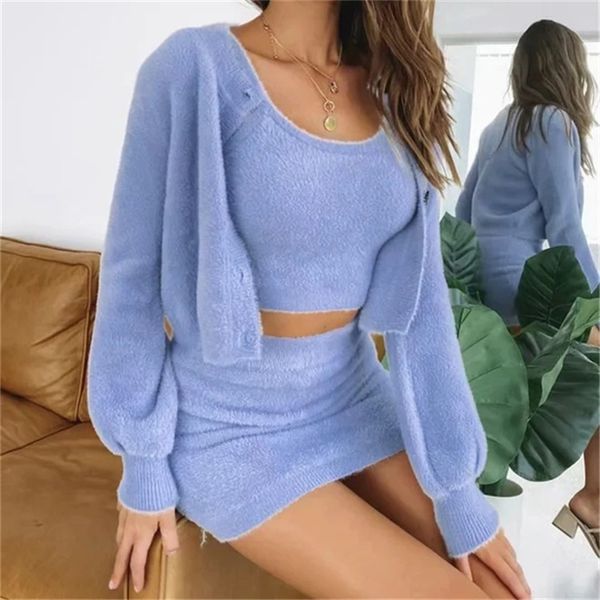 imitated mink knitted sweater coat of new fund of autumn winters + high three pockets hip skirt suits female 201027, White
imitated mink knitted sweater coat of new fund of autumn winters + high three pockets hip skirt suits female 201027, White