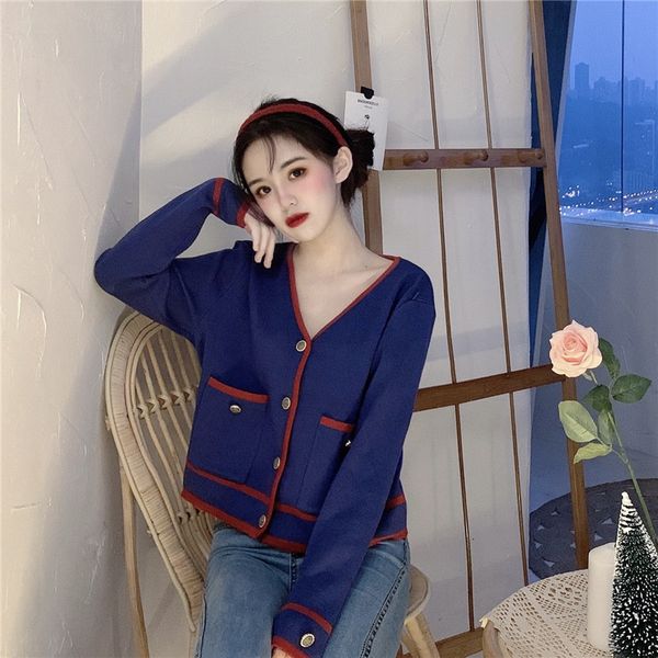 2021 new retro-female solid knit cardigans cleavage v retail sharpening single cardigan sweaters spring afue, White;black
2021 new retro-female solid knit cardigans cleavage v retail sharpening single cardigan sweaters spring afue, White;black