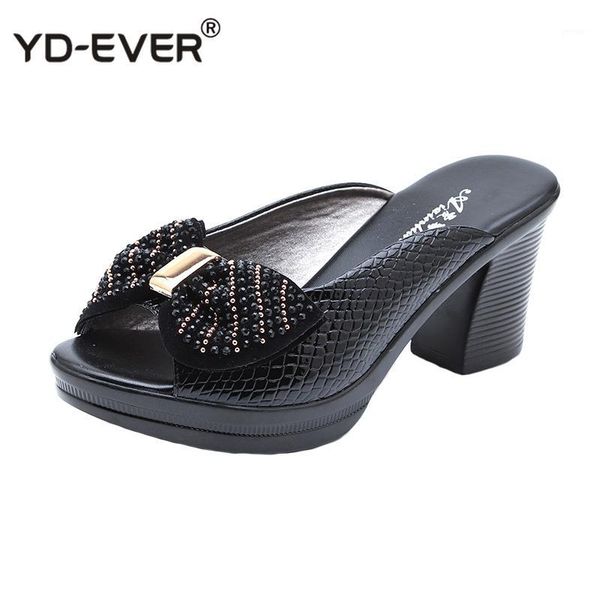 slippers woman rhinestone genuine leather summer shoes fashion high heels sandals women's slides large size 40-411, Black
slippers woman rhinestone genuine leather summer shoes fashion high heels sandals women's slides large size 40-411, Black