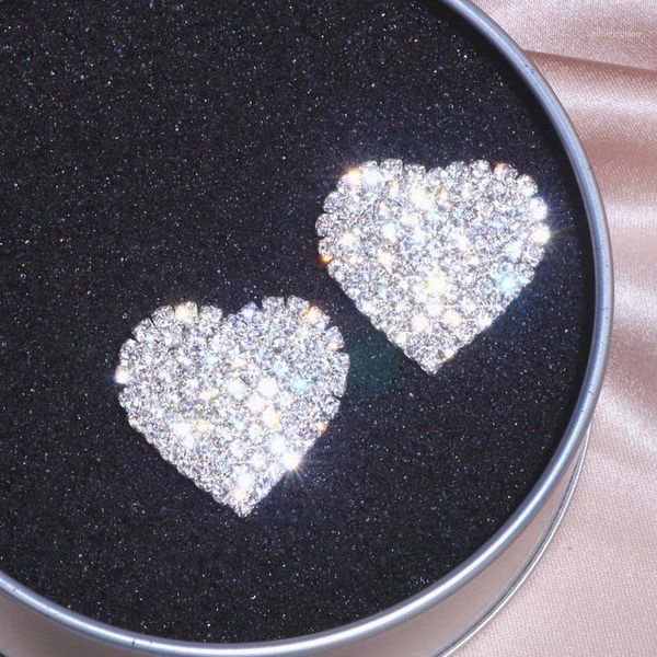 luxury classic silver color crystal stone stud earrings shiny rhinestone heart earrings for women wedding party jewelry gifts1, Golden;silver
luxury classic silver color crystal stone stud earrings shiny rhinestone heart earrings for women wedding party jewelry gifts1, Golden;silver