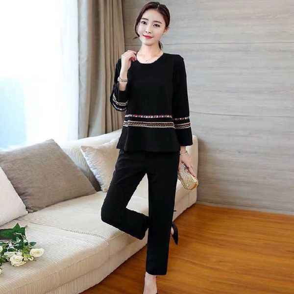 spring spring and autumn age reduction age-reducing autumn suit new style fat mother long sleeve cover belly show thin fashion two piece sui, Gray
spring spring and autumn age reduction age-reducing autumn suit new style fat mother long sleeve cover belly show thin fashion two piece sui, Gray