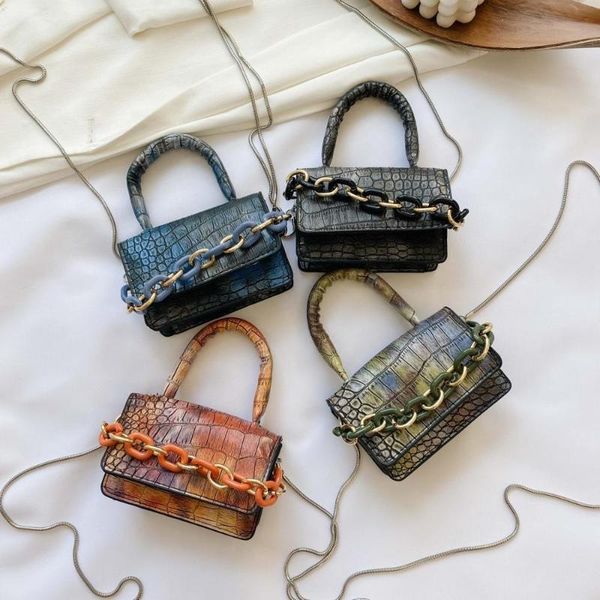 2020 autumn and winter new crocodile pattern crossbody bags for women pu leather shoulder bag ladies handbags mini tote purses
2020 autumn and winter new crocodile pattern crossbody bags for women pu leather shoulder bag ladies handbags mini tote purses