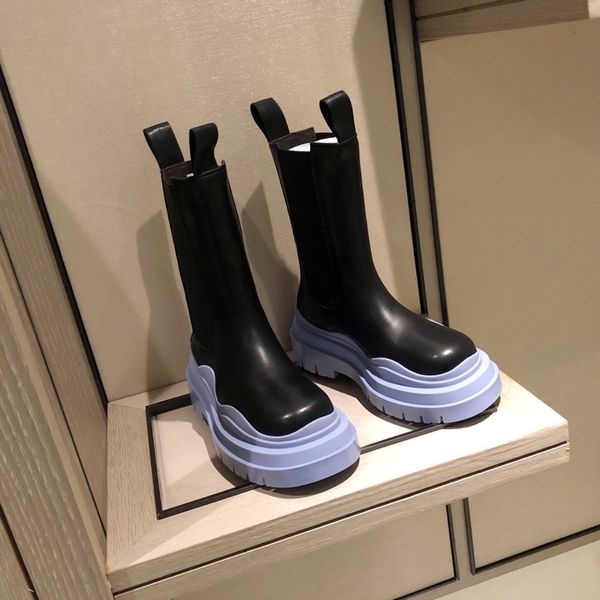 luxury designer boot women boot men boot fur on leather tasman boot short winter snow boots mini boot ethnic style thick bottom shoes classi, Black
luxury designer boot women boot men boot fur on leather tasman boot short winter snow boots mini boot ethnic style thick bottom shoes classi, Black