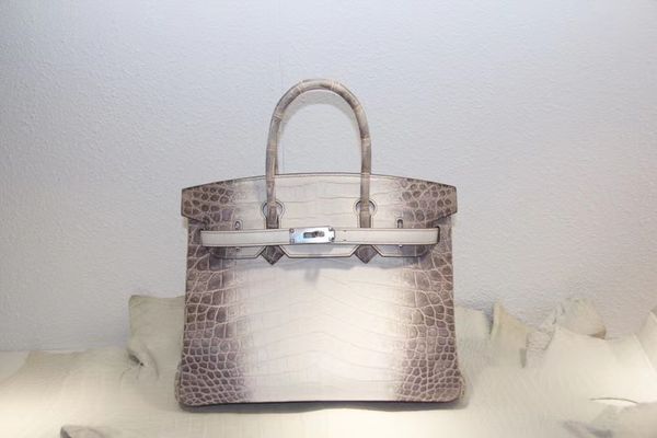 whosale matte crocodile skin 30cm,fully handmade wax line stitching, 2-3days to make logo after payment,fast delivery
whosale matte crocodile skin 30cm,fully handmade wax line stitching, 2-3days to make logo after payment,fast delivery